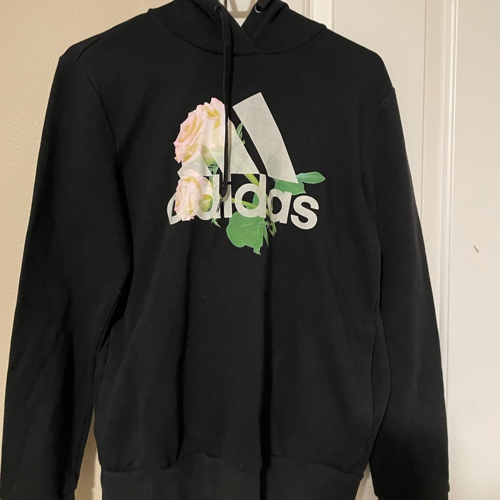 Adidas women’s size Medium hoodie